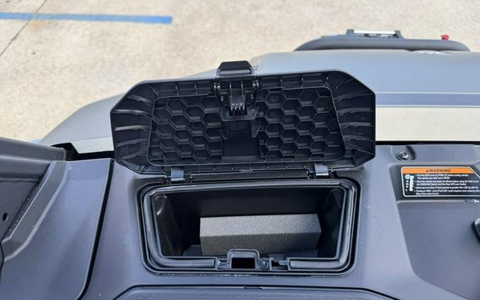 2026 Can-Am Defender MAX X Mr HD11 With Half-Doors