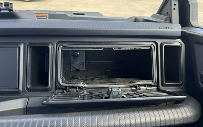 2026 Can-Am Defender MAX X Mr HD11 With Half-Doors