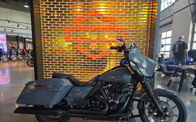 Harley-Davidson® Street Glide® ST 2022