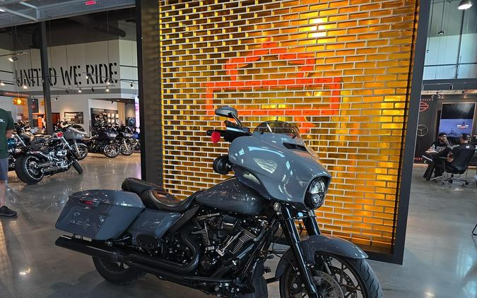 Harley-Davidson® Street Glide® ST 2022