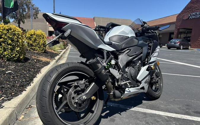 2025 Kawasaki NINJA® ZX™-4RR ABS