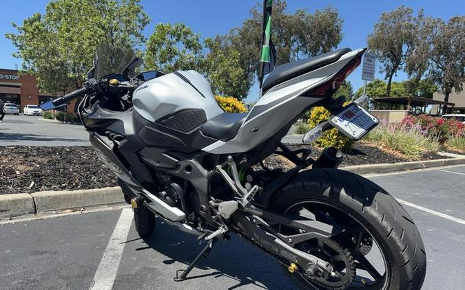 2025 Kawasaki NINJA® ZX™-4RR ABS