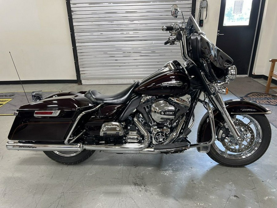 2014 Harley-Davidson Touring FLHTCU - Electra Glide Ultra Classic