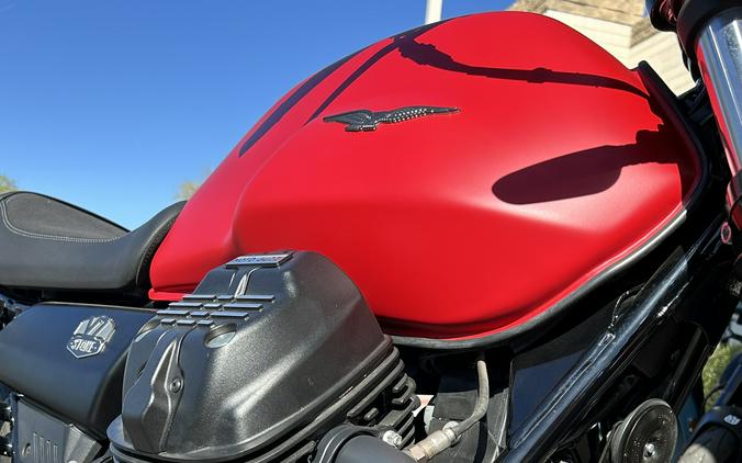 2023 Moto Guzzi V7 Stone
