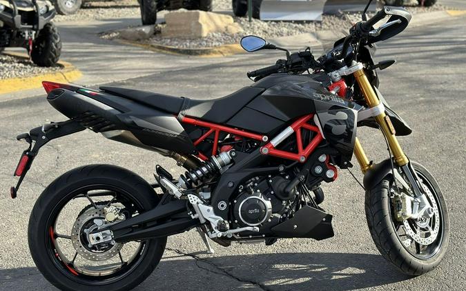 2019 Aprilia® Dorsoduro 900