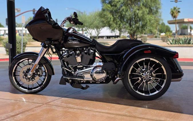 2025 Harley-Davidson® FLTRT - Road Glide® 3