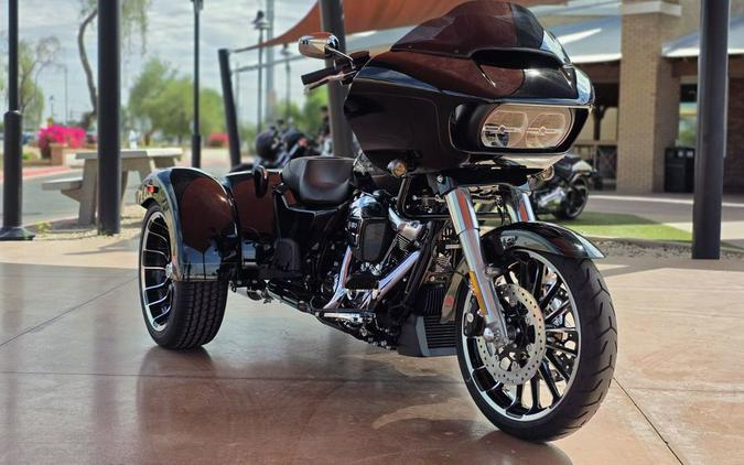 2025 Harley-Davidson® FLTRT - Road Glide® 3