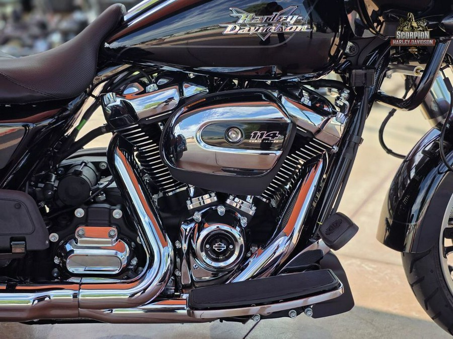 2025 Harley-Davidson® FLTRT - Road Glide® 3