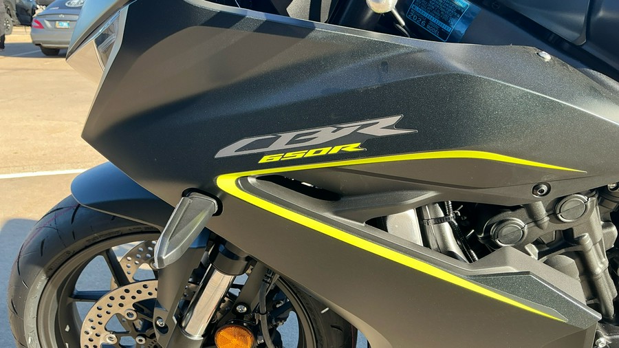 2026 Honda CBR650R E-Clutch