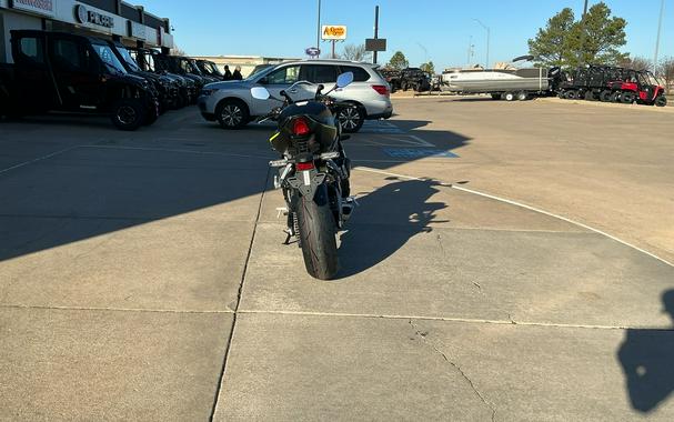 2026 Honda CBR650R E-Clutch