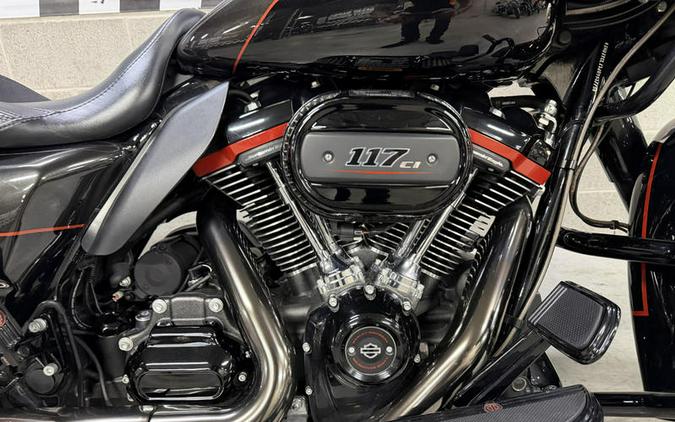 2018 Harley-Davidson® FLTRXSE - CVO™ Road Glide®