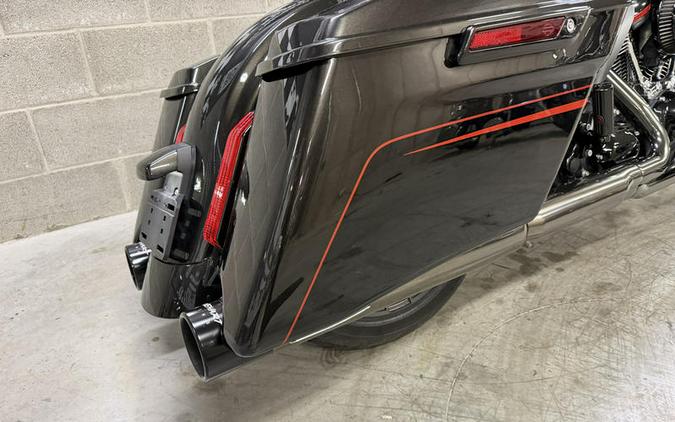 2018 Harley-Davidson® FLTRXSE - CVO™ Road Glide®