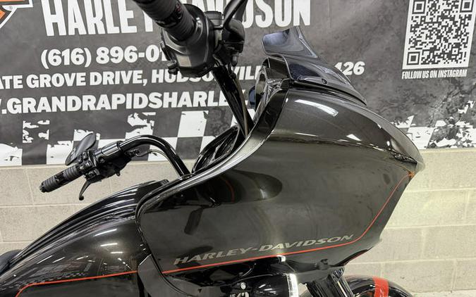 2018 Harley-Davidson® FLTRXSE - CVO™ Road Glide®