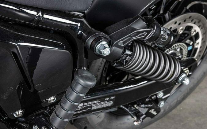 2025 Indian Sport Chief Black Smoke