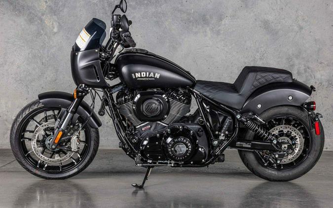 2025 Indian Sport Chief Black Smoke