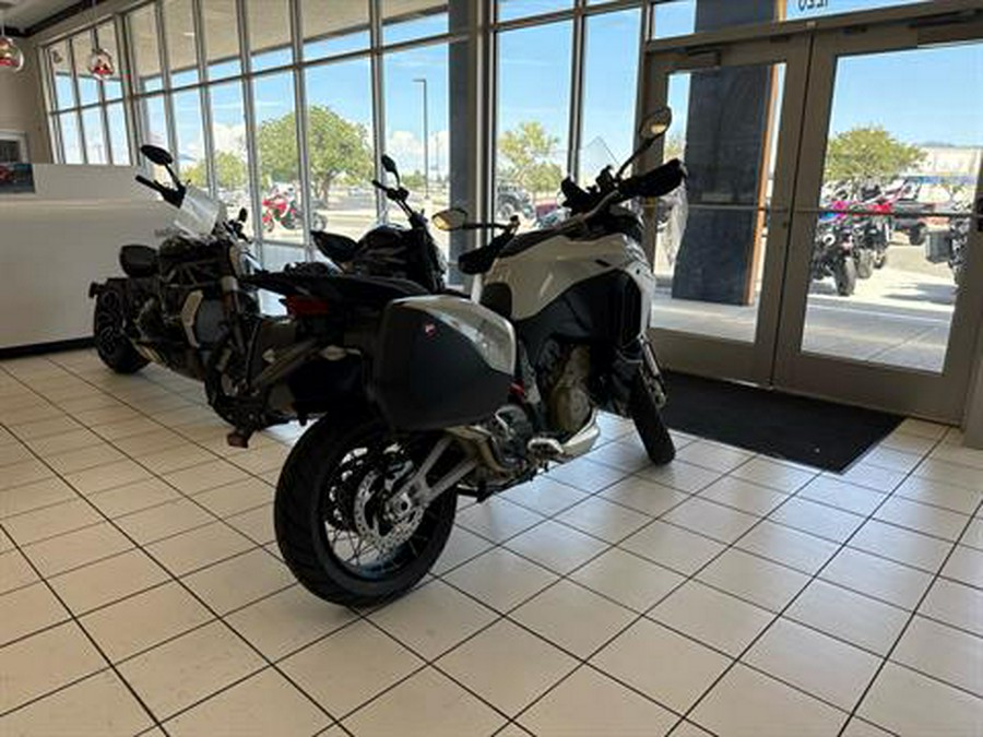 2024 Ducati Multistrada V4 S Travel & Radar
