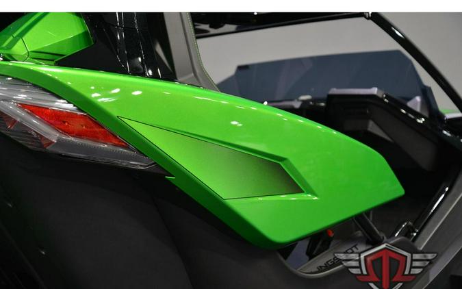 2026 Slingshot Grand Touring Manual