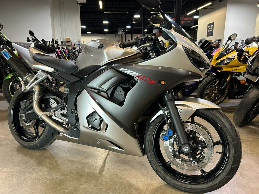 2003 Yamaha YZF-R6