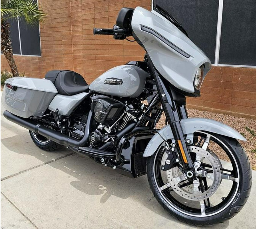 2024 Harley-Davidson® FLHX - Street Glide®