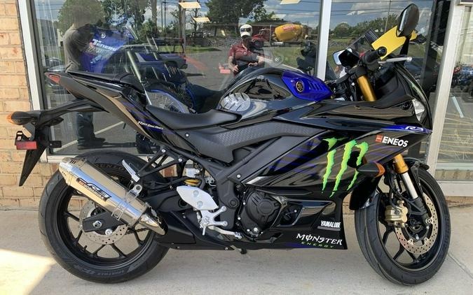 2020 Yamaha YZF-R3 Monster Energy Yamaha MotoGP Edition