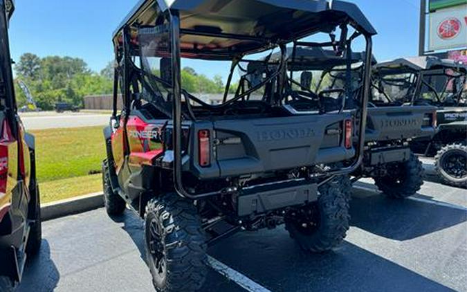 2024 Honda Pioneer 1000-5 Deluxe