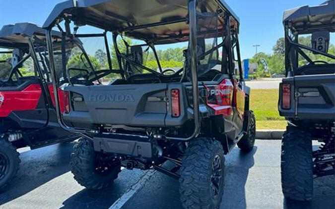 2024 Honda Pioneer 1000-5 Deluxe