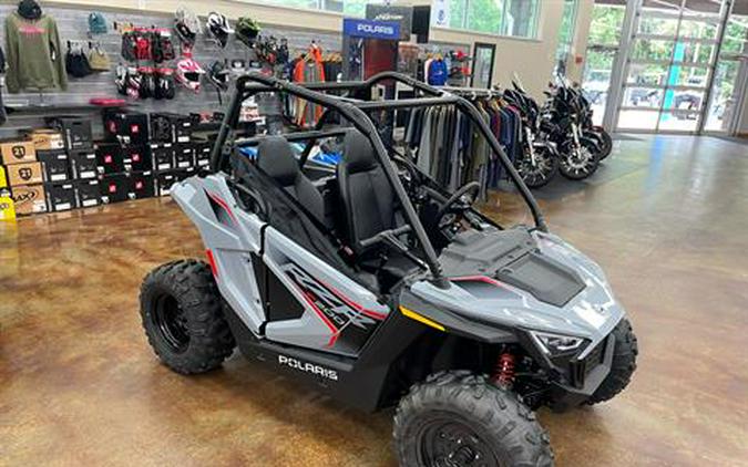 2024 Polaris RZR 200 EFI