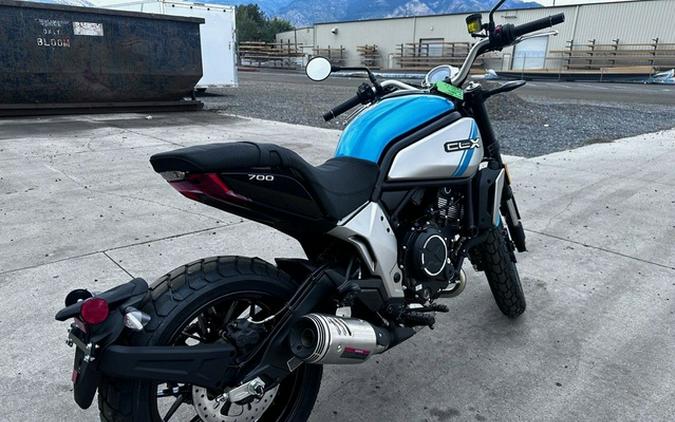 2024 CFMOTO 700CL-X