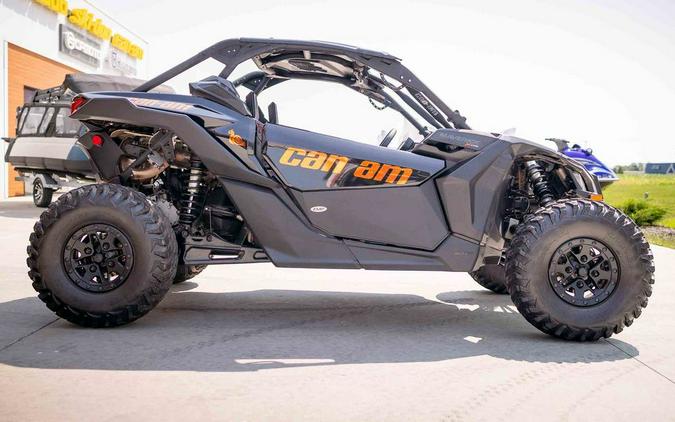 2023 Can-Am® Maverick X3 X ds Turbo RR