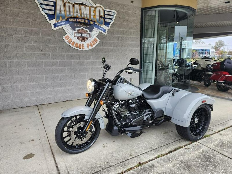 2025 Harley-Davidson® FLRT - Freewheeler®