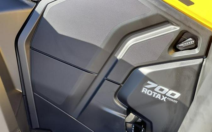 2024 Can-Am® Outlander XT 700