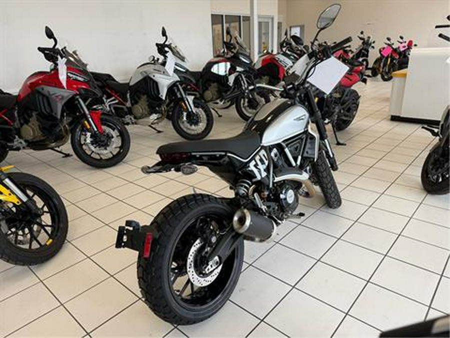 2024 Ducati Scrambler Icon