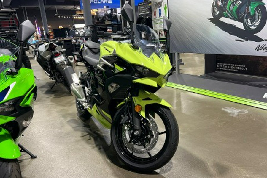 2026 Kawasaki Ninja® 500 ABS