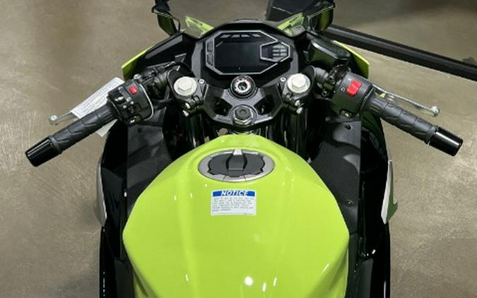 2026 Kawasaki Ninja® 500 ABS