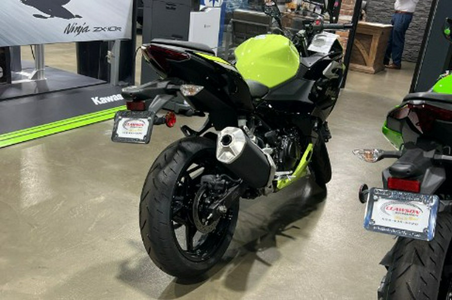 2026 Kawasaki Ninja® 500 ABS