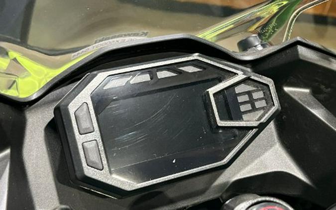 2026 Kawasaki Ninja® 500 ABS
