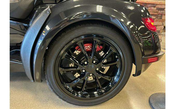 2022 GOLD WING TOUR DCT - Honda