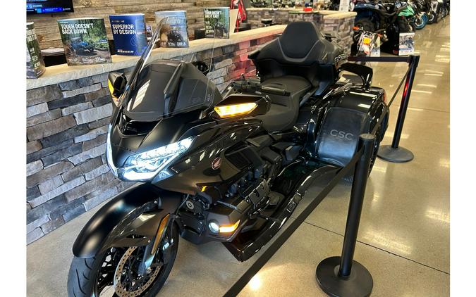 2022 GOLD WING TOUR DCT - Honda