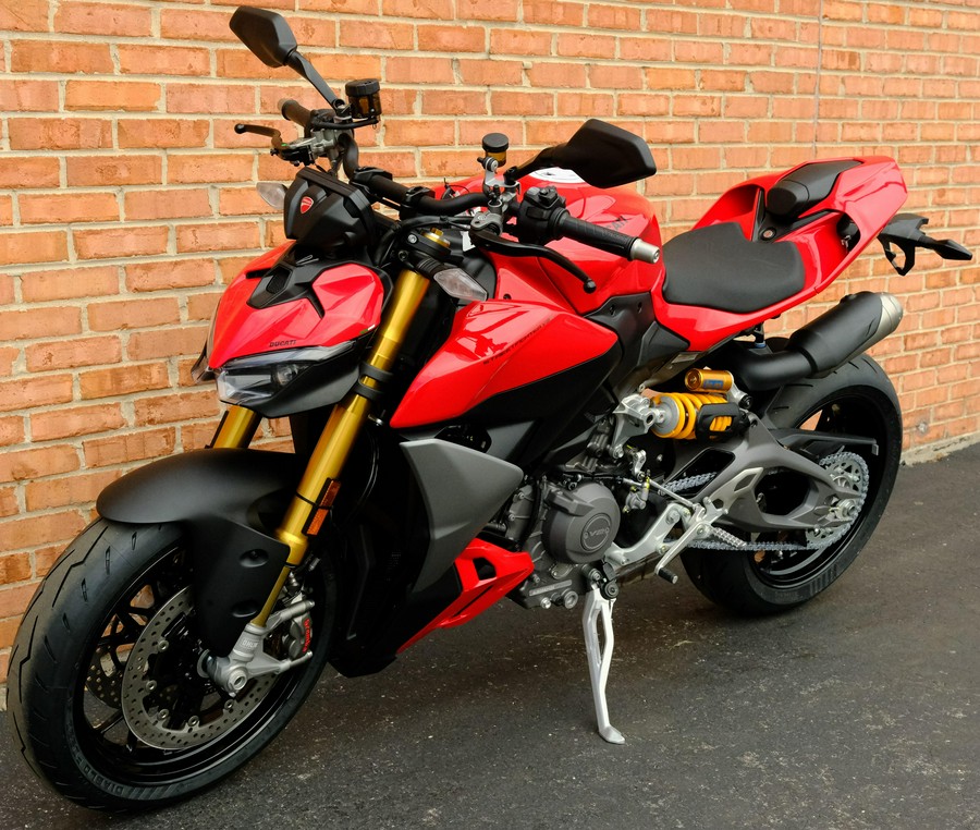 2025 Ducati Streetfighter V2 S