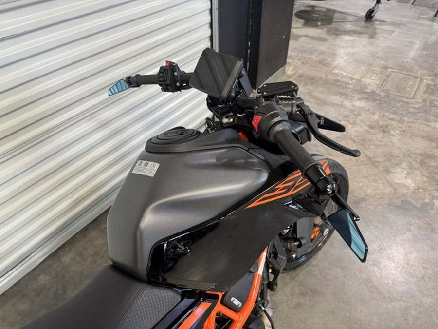 2026 KTM Duke 390