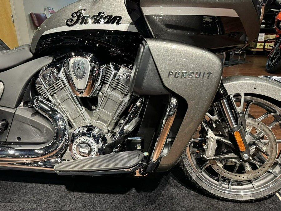 2024 Indian Motorcycle® Pursuit® Limited® with PowerBand Audio Package Titanium/Black Metallic