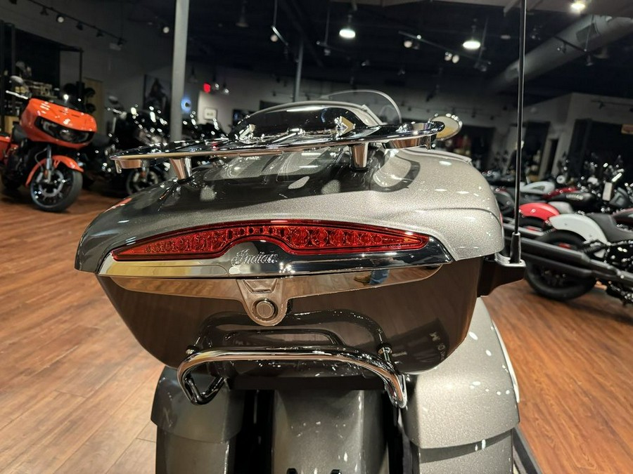 2024 Indian Motorcycle® Pursuit® Limited® with PowerBand Audio Package Titanium/Black Metallic