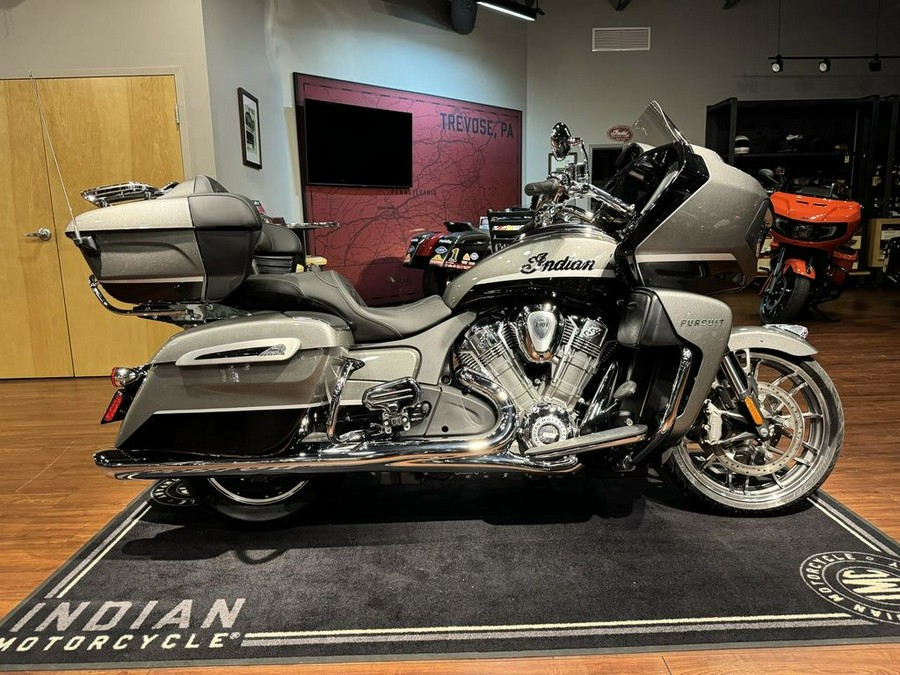 2024 Indian Motorcycle® Pursuit® Limited® with PowerBand Audio Package Titanium/Black Metallic