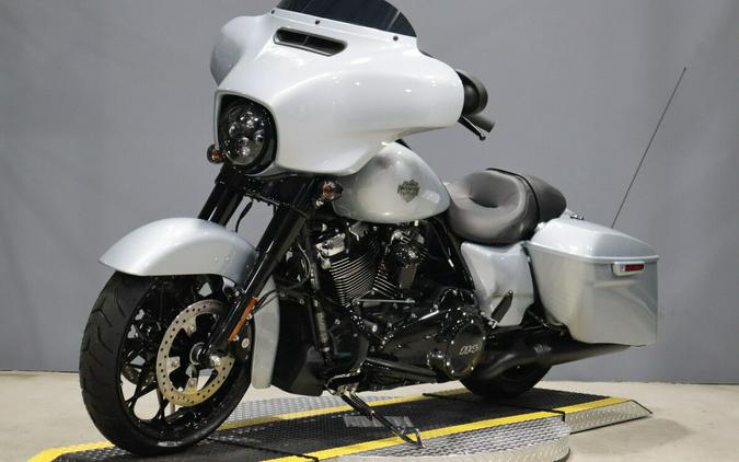 2023 Harley-Davidson Street Glide Special