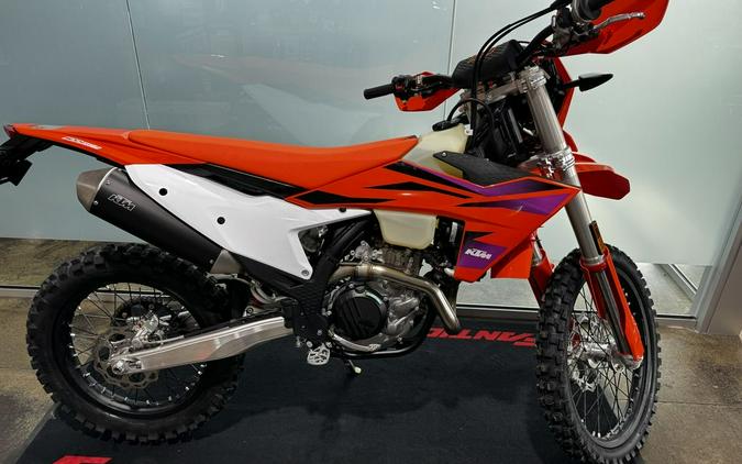 2024 KTM 500 EXC-F Six Days First Look [Fast Facts]