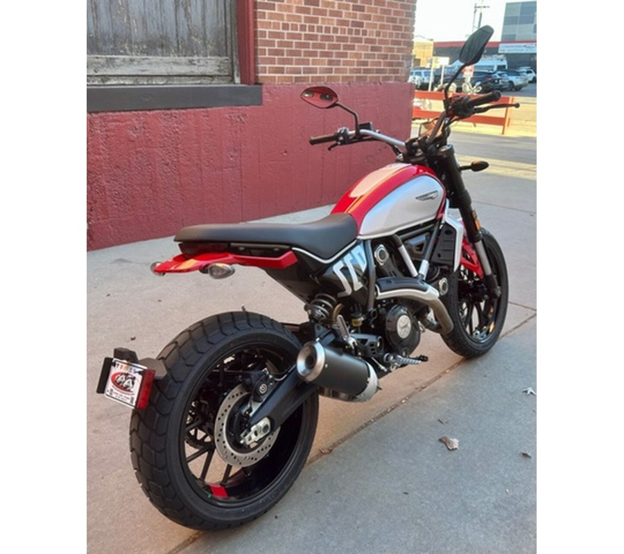 2025 Ducati Scrambler Icon Ducati Red