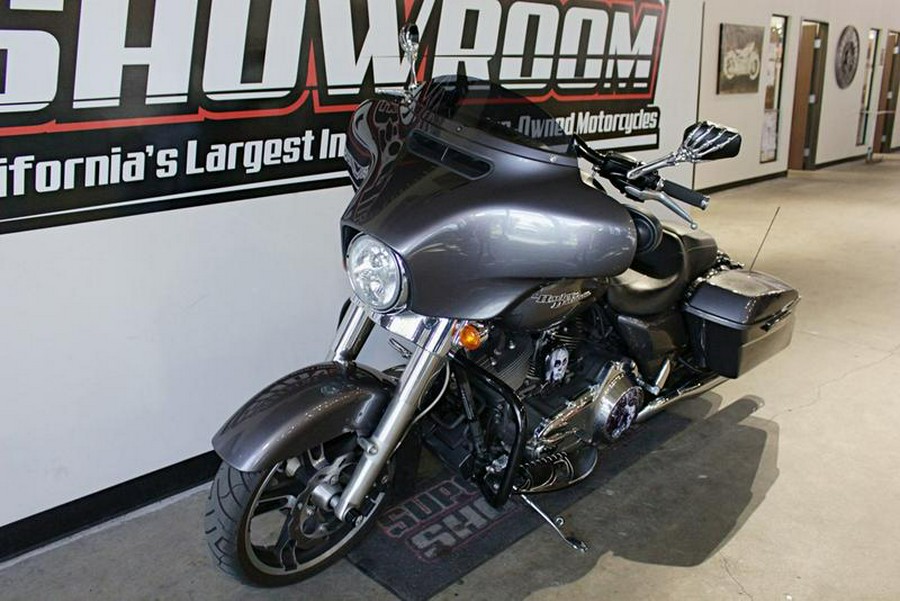 2014 Harley-Davidson® FLHX - Street Glide®
