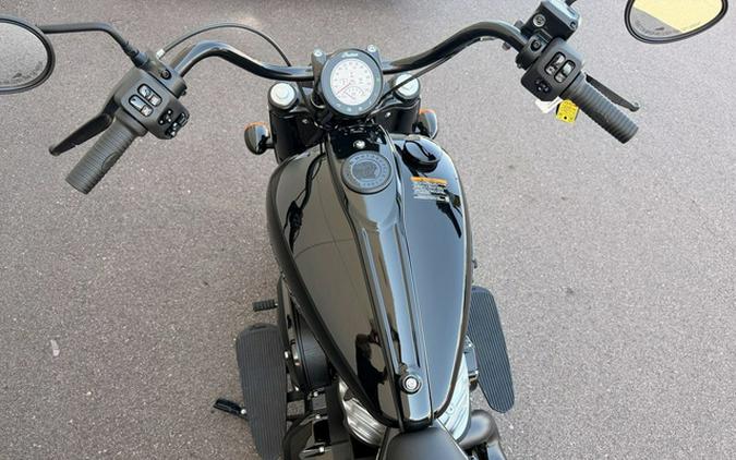 2026 Indian Chief Vintage Indian Motorcycle Red