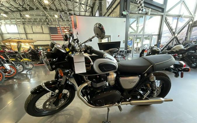 2025 Triumph Bonneville T100 Sapphire Black