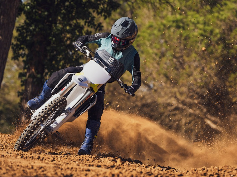 2025 Husqvarna FC 250 - 166761 S